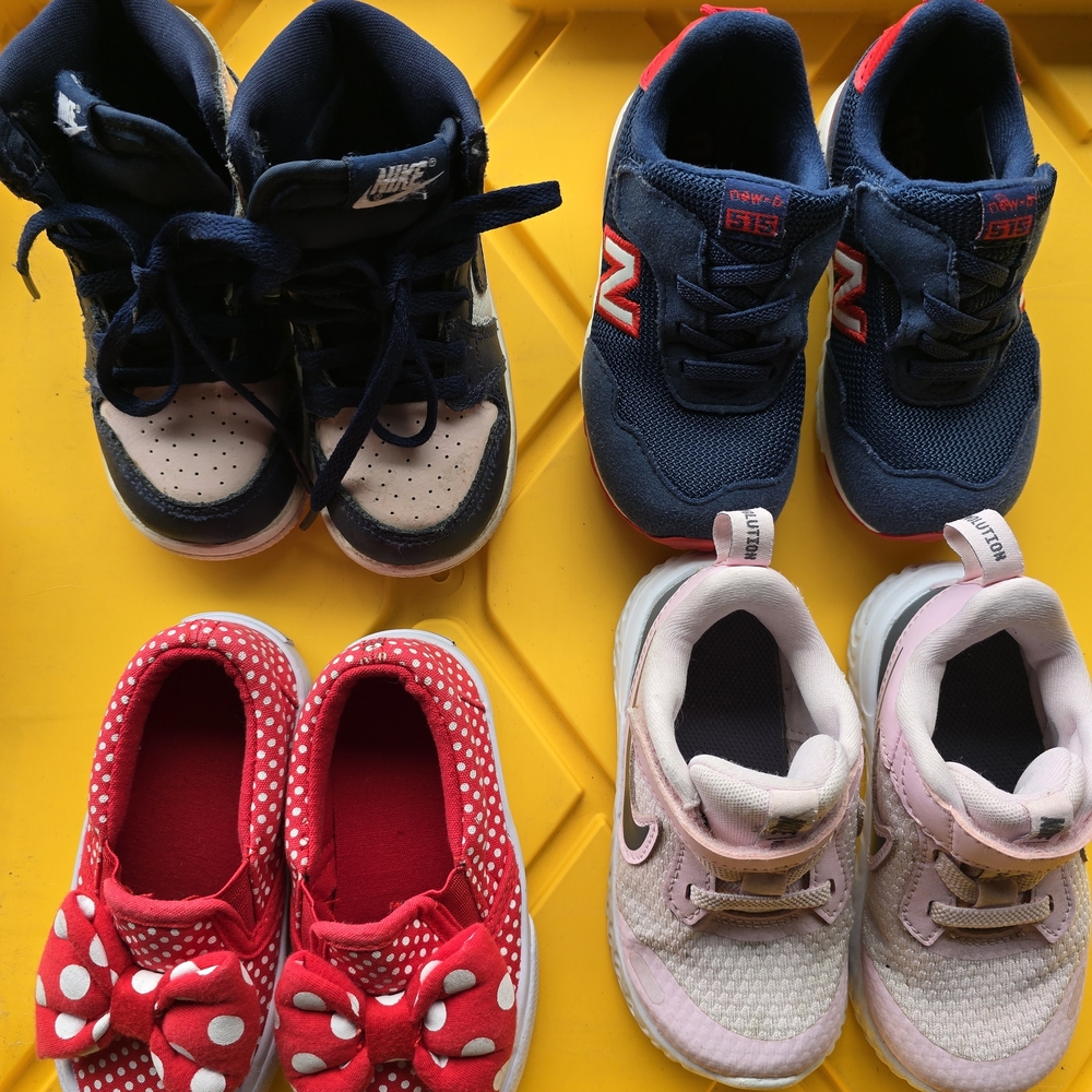 Nike Kids Navy and Red Sneakers